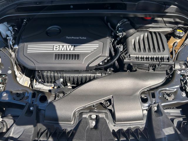 BMW X1 sDrive 18 i Sport Line BMW X1 sDrive 18 i Sport Line