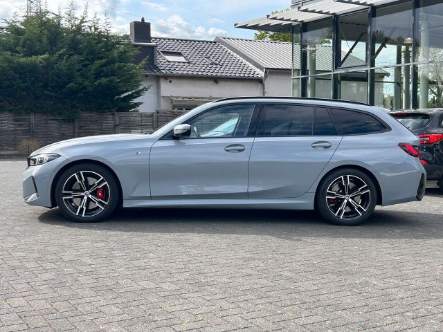 BMW 330i Aut xDrive BMW 330i Aut xDrive
