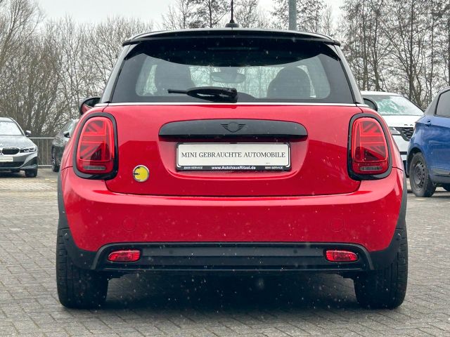 MINI Cooper SE Classic Trim 