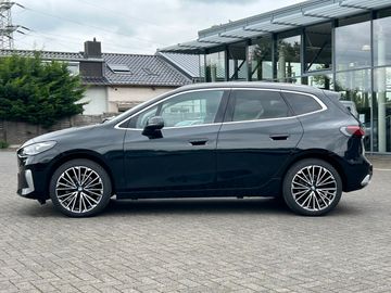 BMW 218i Active Tourer Luxury Line Automatik