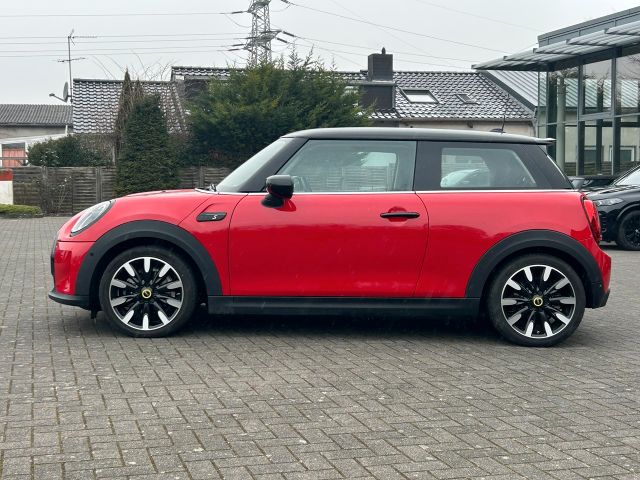 MINI Cooper SE Classic Trim 