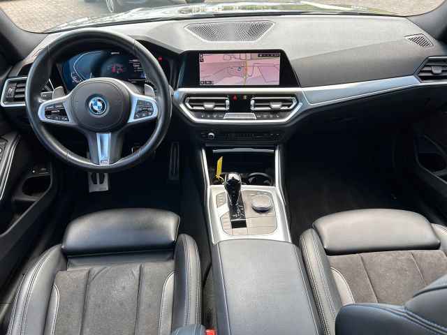 BMW 330e xDrive Touring M Sport