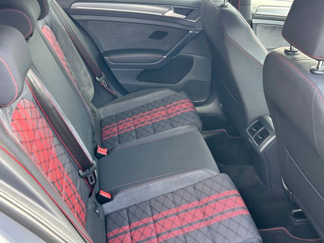 Volkswagen Golf VII Lim. GTI TCR Volkswagen Golf VII Lim. GTI TCR
