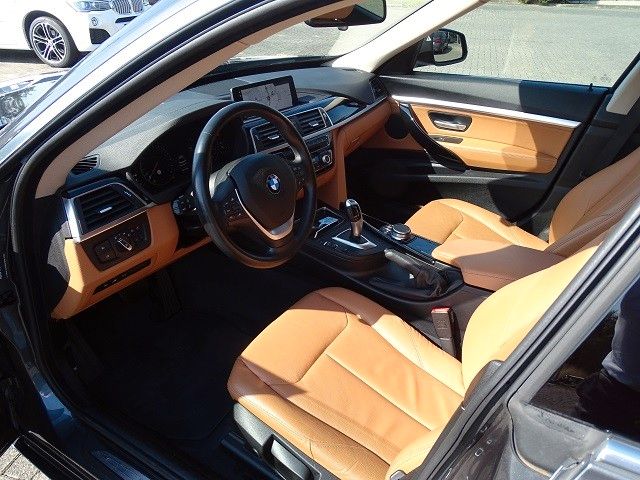 BMW 320 i xDrive GT Luxury Line