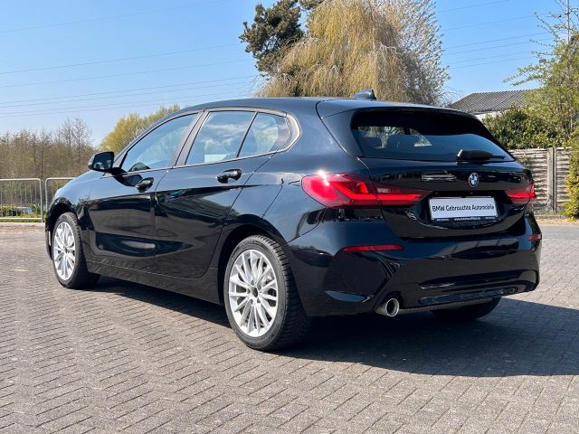BMW 116i Aut. Lim. Advantage BMW 116i Aut. Lim. Advantage