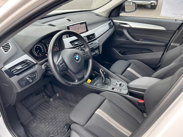 BMW X1 xDrive 20 i BMW X1 xDrive 20 i