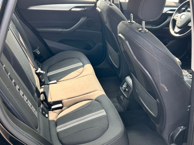 BMW X1 xDrive 18 d Aut. Advantage BMW X1 xDrive 18 d Aut. Advantage
