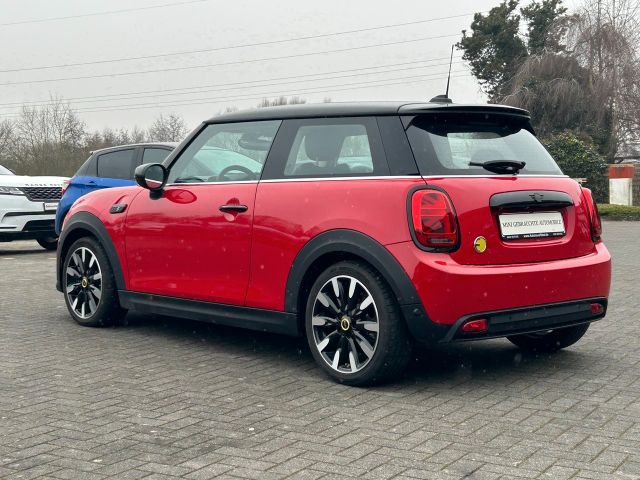 MINI Cooper SE Classic Trim 