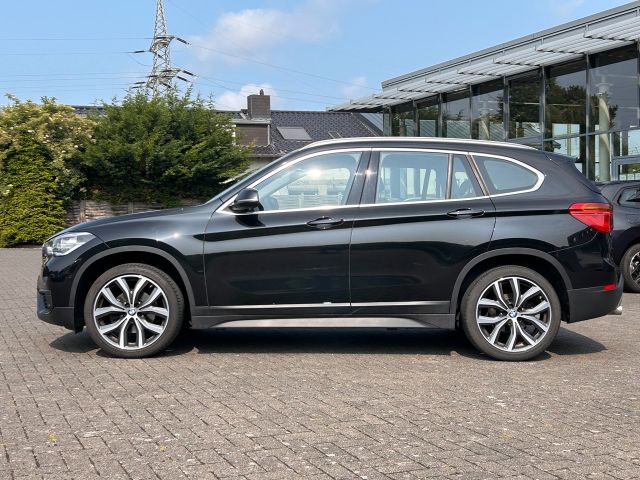 BMW X1 xDrive 18 d Aut. Advantage BMW X1 xDrive 18 d Aut. Advantage