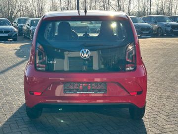 Volkswagen up! move up!