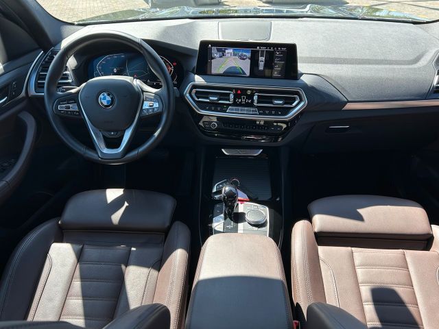 BMW X3 xDrive 20 i Aut. 
