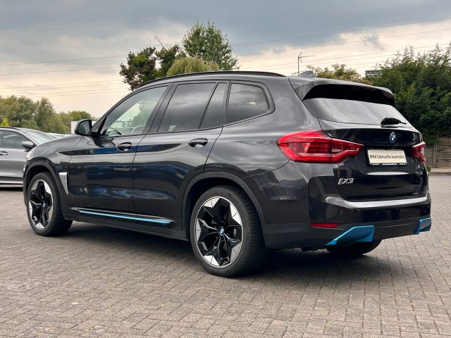 BMW iX3 Impressive