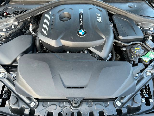 BMW 220 i Cabrio Automatik Sport Line