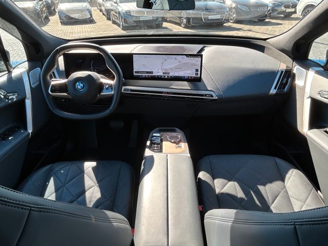 BMW iX 40 xDrive