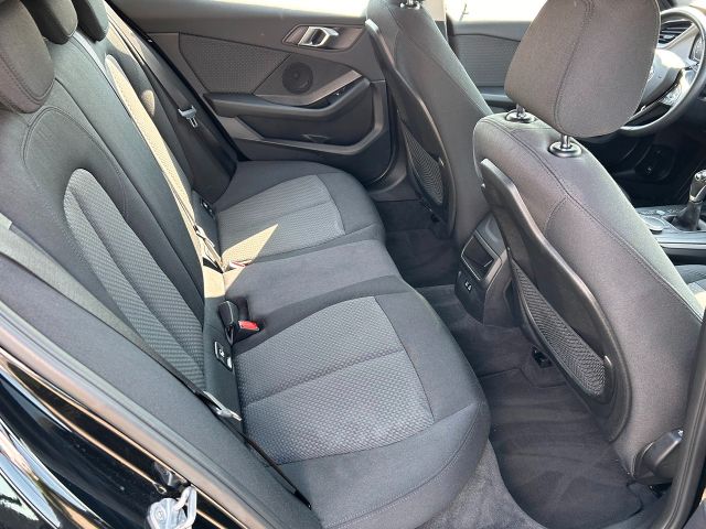 BMW 116i Aut. Lim. Advantage BMW 116i Aut. Lim. Advantage