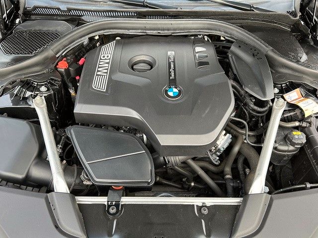 BMW 530i xDrive Sport-Automatik Touring Sport Line