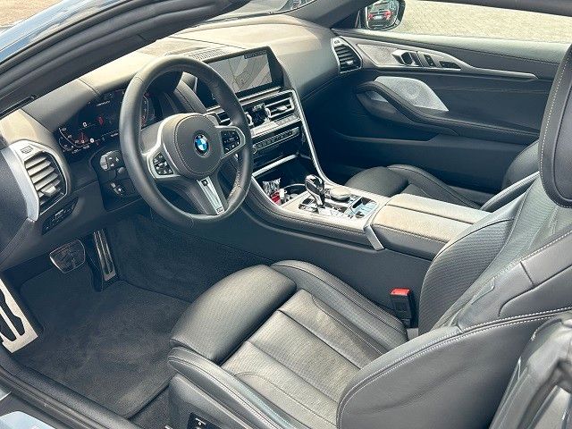 BMW M850 iA xDrive Cabrio